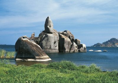 7-Day Great Lakes Safari: Lake Victoria, Lake Tanganyika, Lake Nyasa